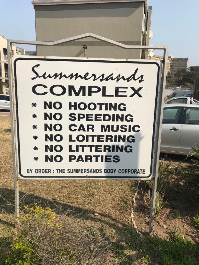 Durban Beach Getaway - Summersands, Inverter For Load Shedding, Free Wifi & Free Parking Exterior foto